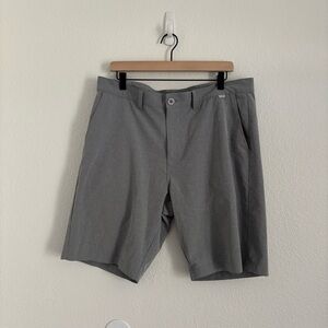 Travis Mathew Men's Size 36 Gray Casual Shorts